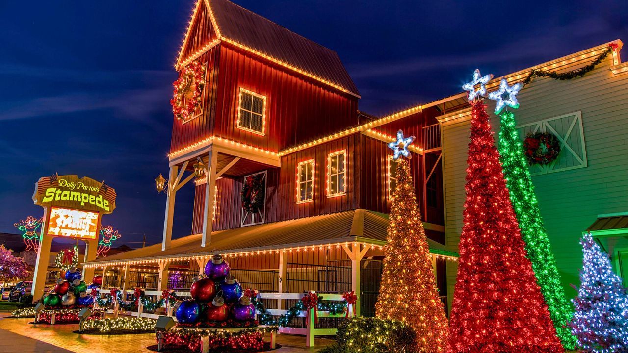 A Christmas Extravaganza: What to Expect at Dolly Parton’s Stampede Holiday Show A Christmas Extravaganza: What to Expect at Dolly Parton’s Stampede Holiday Show