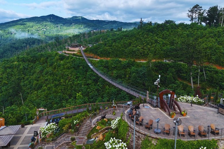 Gatlinburg_SkyBridge_Admission_Is_It_Free_or_Do_You_Need_to_Pay.jpg