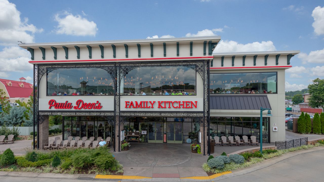 The Island in Pigeon Forge: 5 Restaurants You Won't Want to Miss The Island in Pigeon Forge: 5 Restaurants You Won't Want to Miss