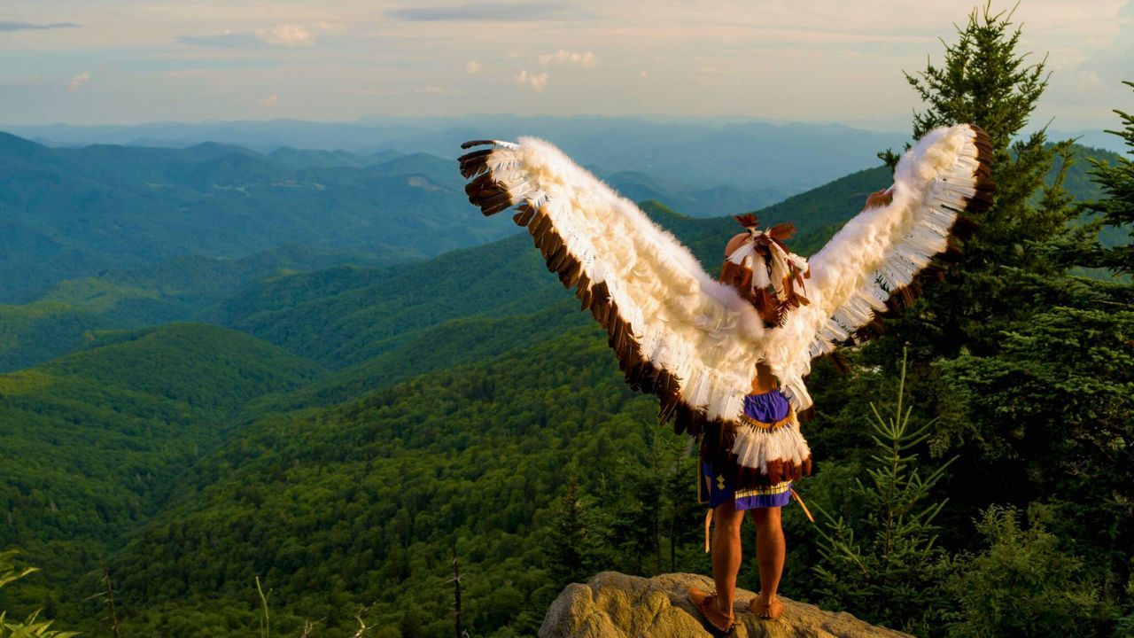 Visit the Cherokee Indians Near Gatlinburg, Tennessee Visit the Cherokee Indians Near Gatlinburg, Tennessee