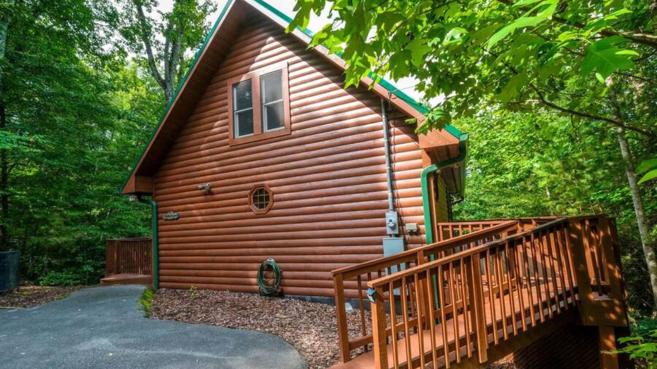 The 4 Best Secluded Honeymoon Cabins in Gatlinburg The 4 Best Secluded Honeymoon Cabins in Gatlinburg