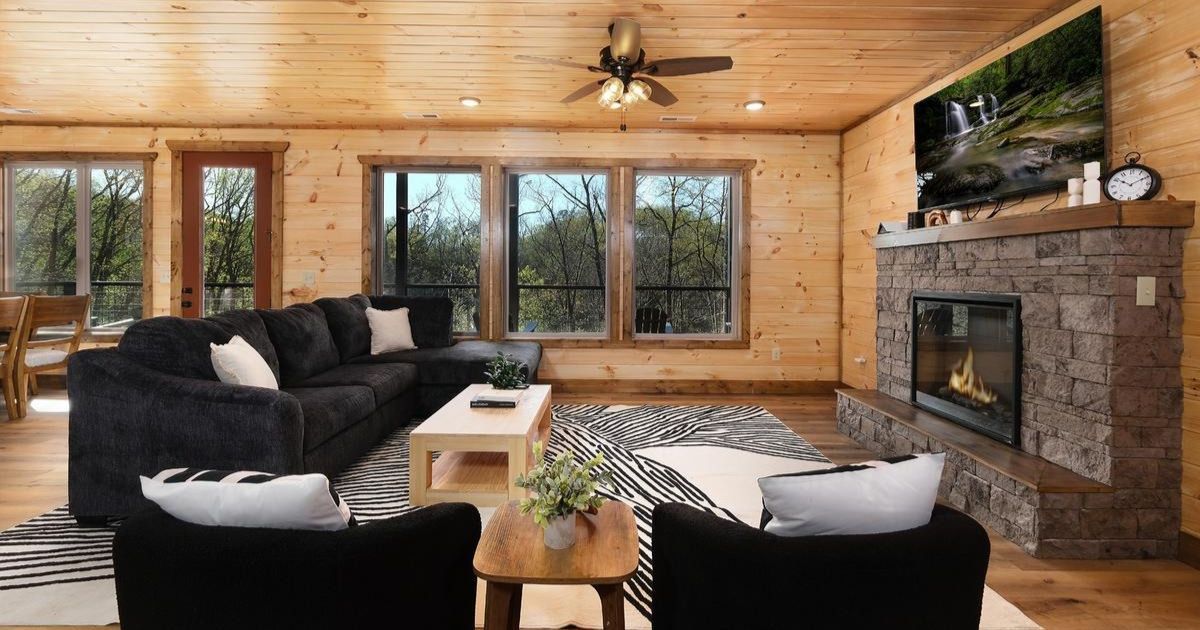 7 Reasons Why You Should Choose Our Top-Rated Pigeon Forge Cabin Rentals 7 Reasons Why You Should Choose Our Top-Rated Pigeon Forge Cabin Rentals