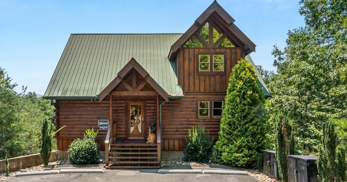 4 Reasons to Plan a Summer Getaway to Our Smoky Mountain Cabins 4 Reasons to Plan a Summer Getaway to Our Smoky Mountain Cabins
