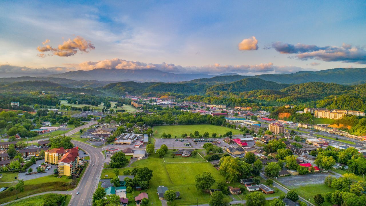 Top 6 Things to Do on the Pigeon Forge Parkway Top 6 Things to Do on the Pigeon Forge Parkway