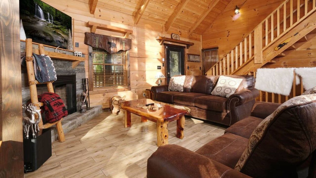 Top 5 Luxury Cabins in Gatlinburg for a Relaxing Fall Getaway Top 5 Luxury Cabins in Gatlinburg for a Relaxing Fall Getaway
