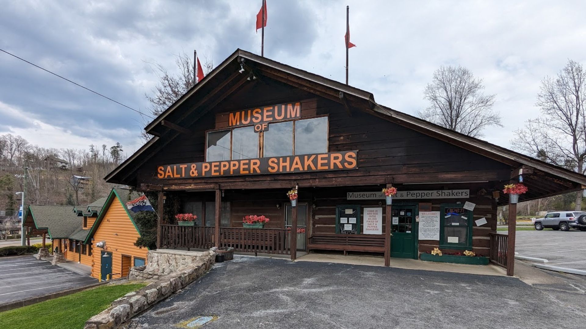 Salt and Pepper Shaker Museum Salt and Pepper Shaker Museum