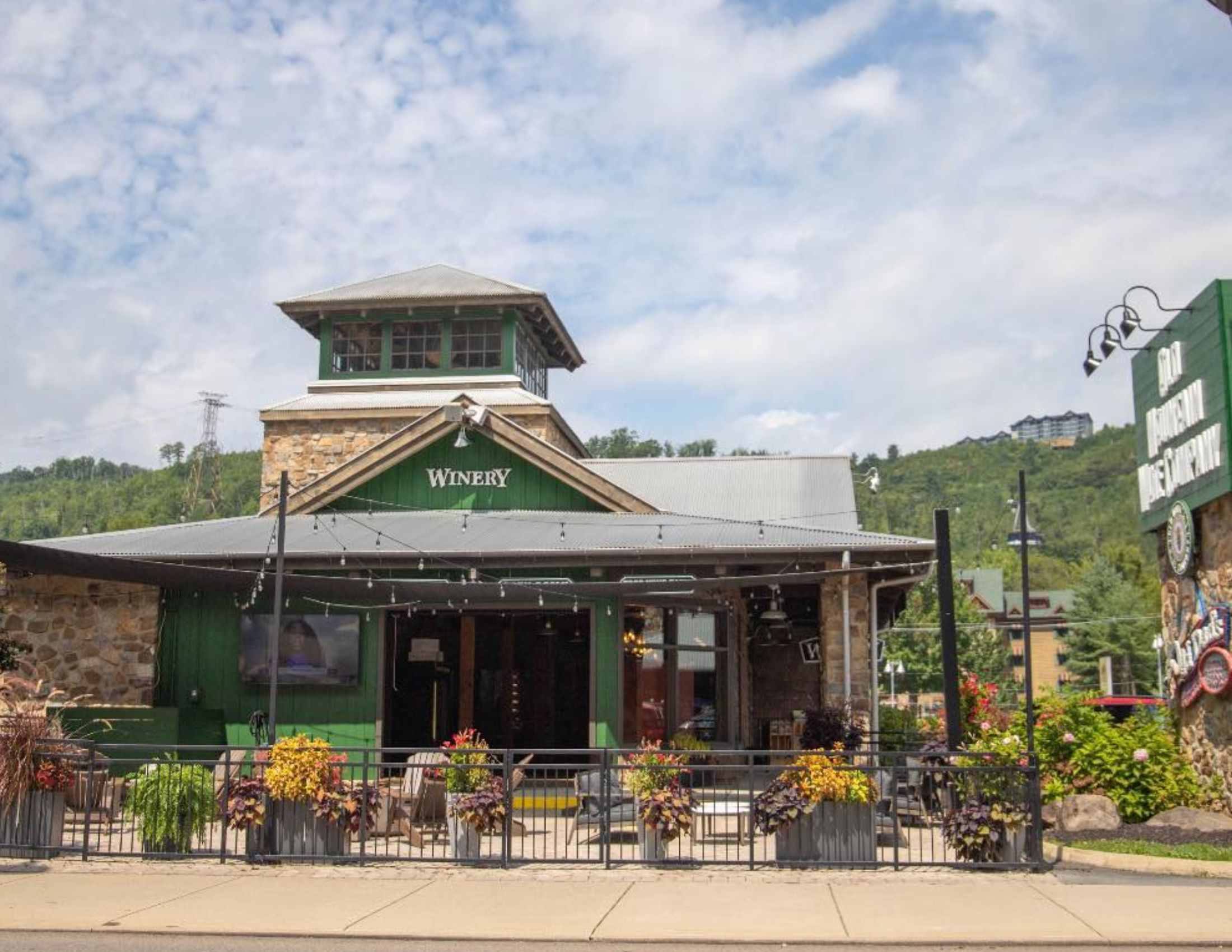 Old Mountain Wine Company Old Mountain Wine Company