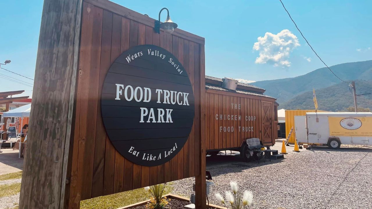 The Incredible Food Truck Park in Wears Valley The Incredible Food Truck Park in Wears Valley