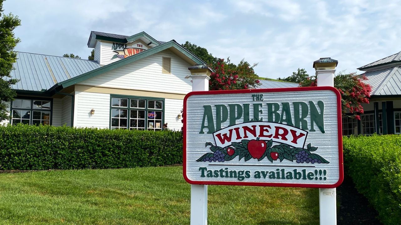 Top 4 Wineries to Visit in Pigeon Forge Top 4 Wineries to Visit in Pigeon Forge