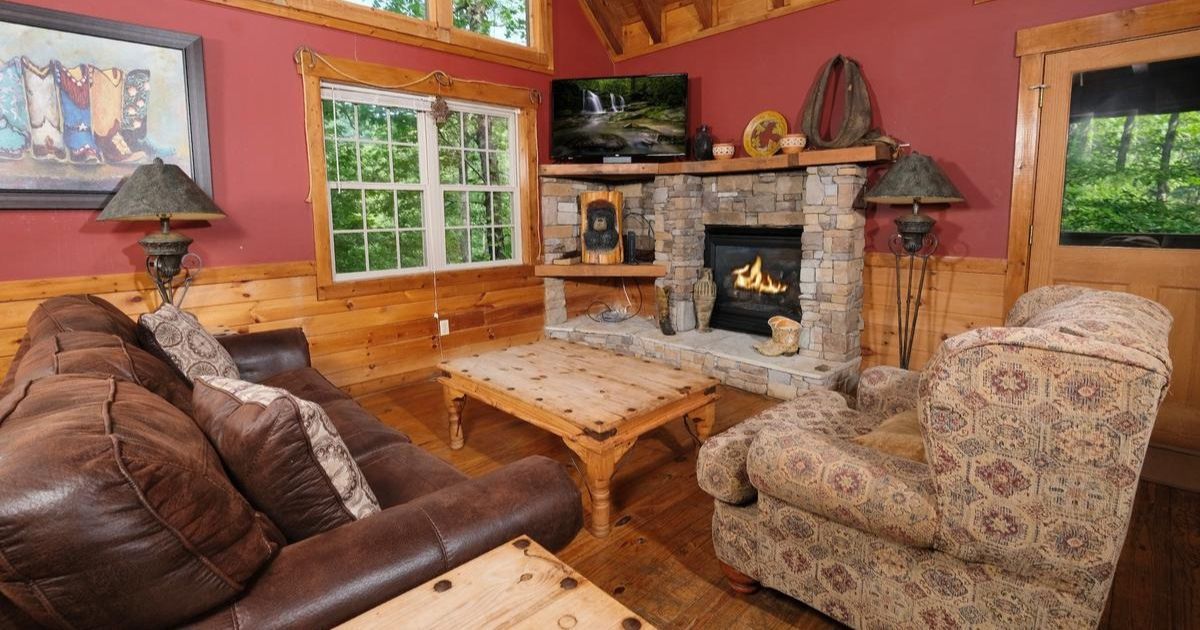 Top 5 Romantic Getaways in Gatlinburg Top 5 Romantic Getaways in Gatlinburg