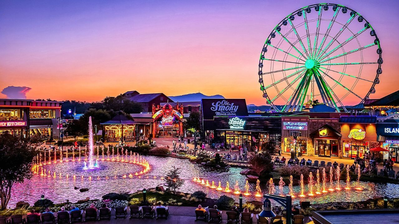 What’s Open Now in Pigeon Forge? The Complete Guide What’s Open Now in Pigeon Forge? The Complete Guide