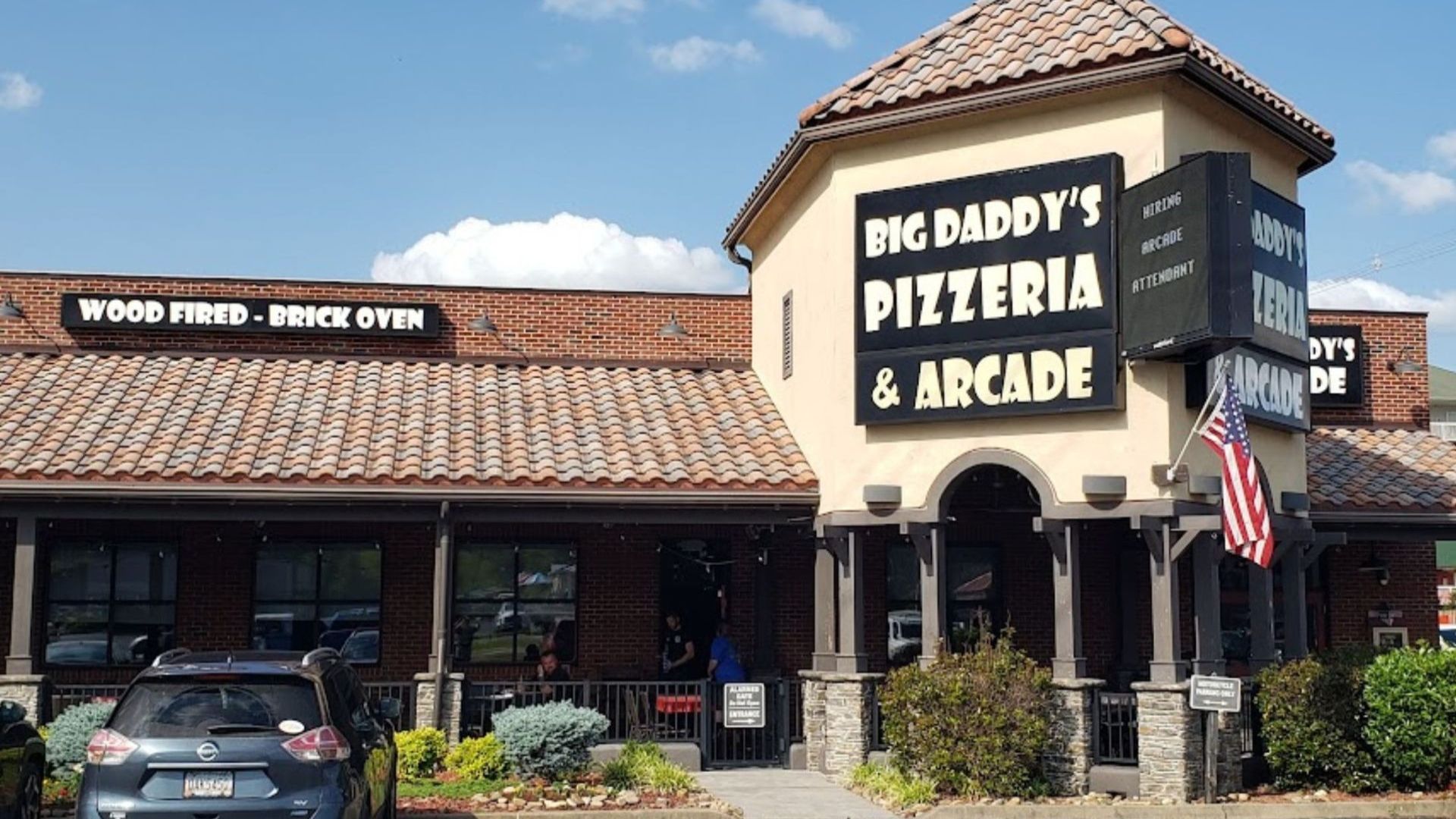 Big Daddy's Pizzeria in Pigeon Forge Big Daddy's Pizzeria in Pigeon Forge