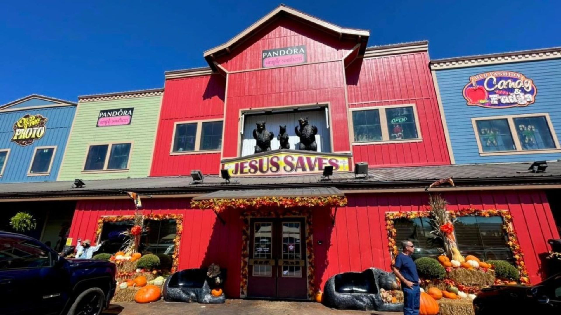 Three Bear's General Store