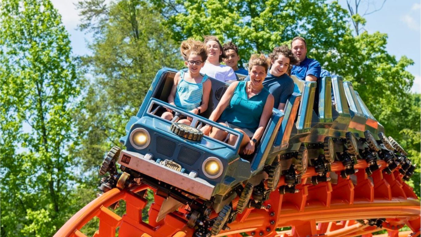 The Best Day to Visit Dollywood The Best Day to Visit Dollywood