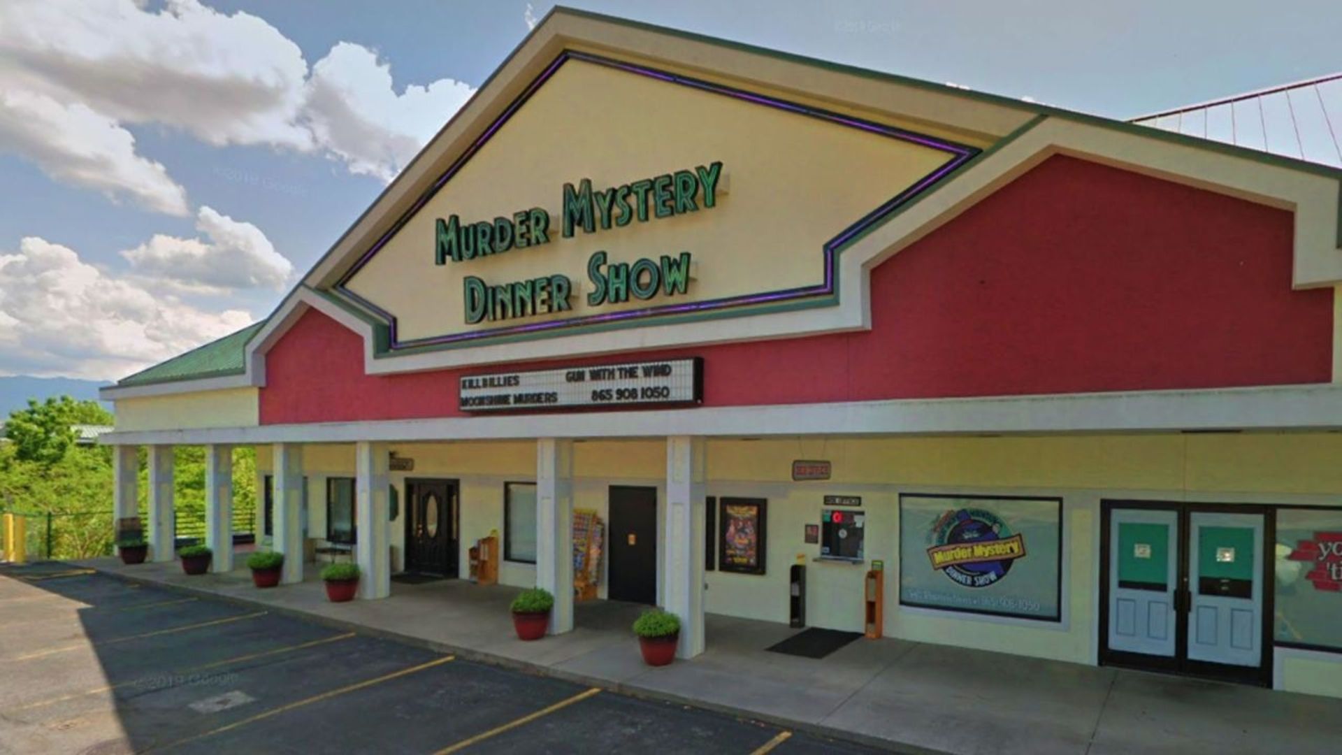 Great Smoky Mountain Murder Mystery Dinner Show