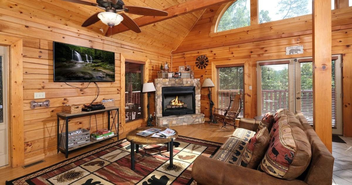 Secluded Pet-Friendly Cabins in Gatlinburg: A Haven for You and Your Furry Friend Secluded Pet-Friendly Cabins in Gatlinburg: A Haven for You and Your Furry Friend