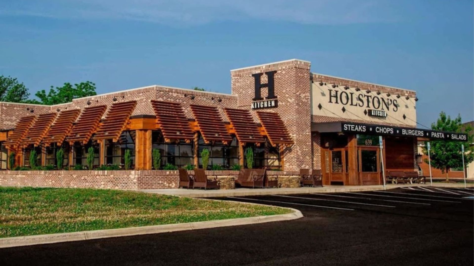 Holston's Kitchen in Sevierville Holston's Kitchen in Sevierville