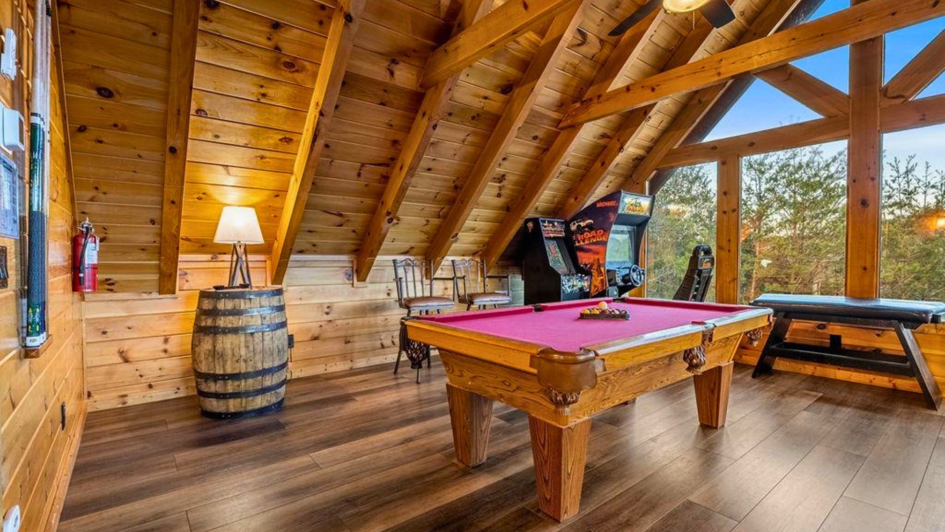 8 Benefits of a Pigeon Forge Cabin with a Game Room