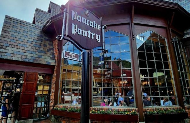 What to Order at the Pancake Pantry in Gatlinburg