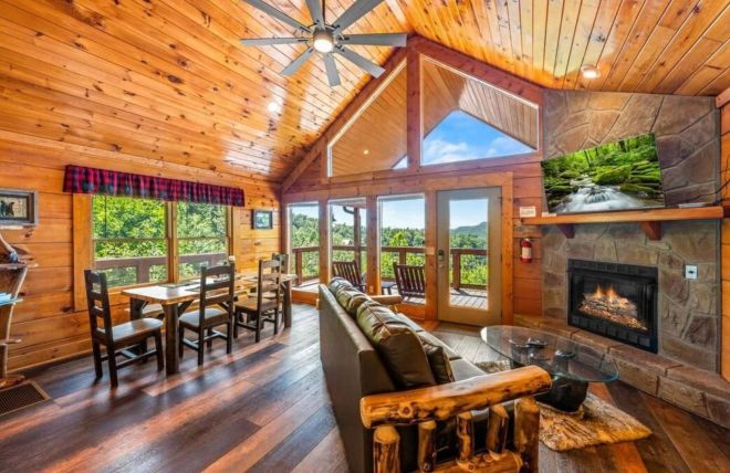 Why Sevierville Is a Smart Place to Buy a Cabin