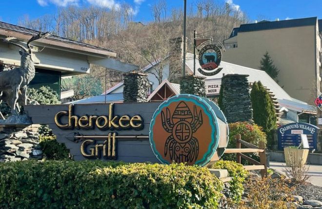 Restaurants Open on Christmas Day in Gatlinburg TN