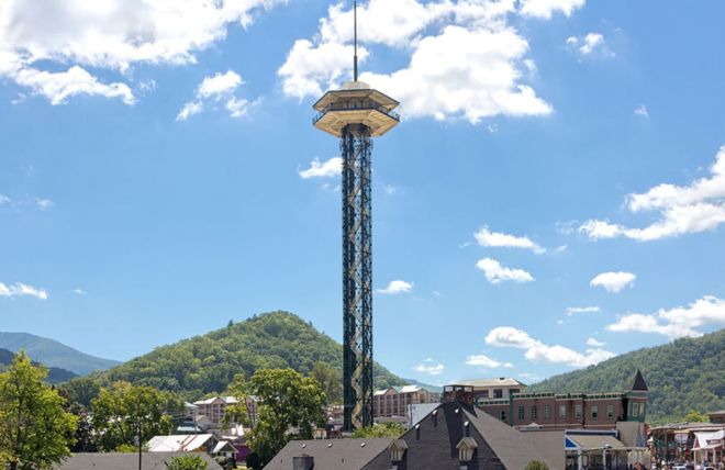 Things to Do at the Gatlinburg Space Needle