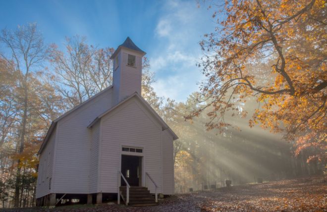 The Best Photography Spots in Cades Cove, Hour by Hour