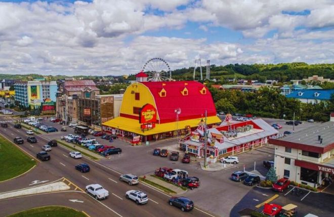 Top Things to Do Along the Pigeon Forge Parkway