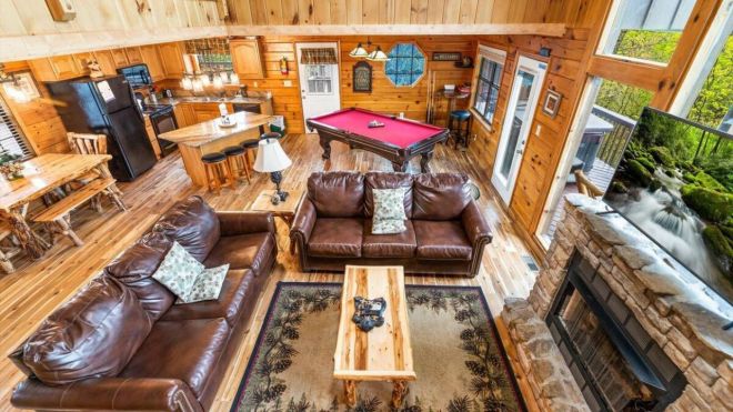 Guide to Year-Round Cabin Revenue: Strategies for Success