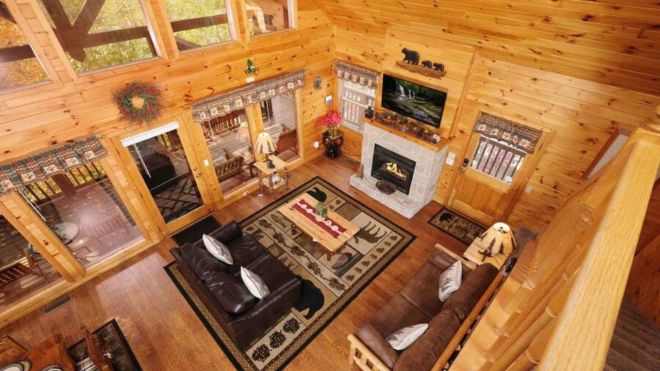 Top 10 Reasons Property Owners Love Working with Colonial Properties for Cabin Rental Management