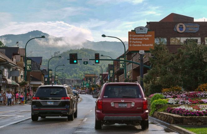 Louisville to the Smokies: The Complete Road Trip Guide