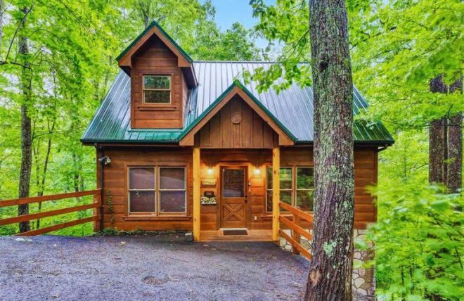 1 Bedroom Cabins in Gatlinburg, TN for Couples