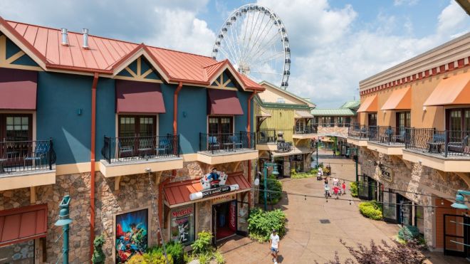 Best Spring Date Ideas in Pigeon Forge