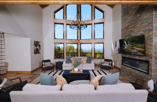 Top 6 Reasons Why Families Choose Cabins with Big Living Rooms
