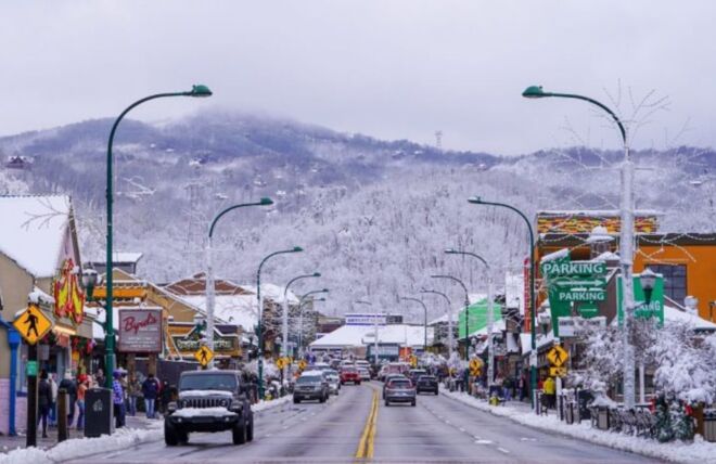 Does it Snow in Gatlinburg?