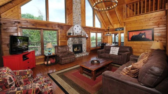 Building Long-Term Relationships: The Benefits of Repeat Guests