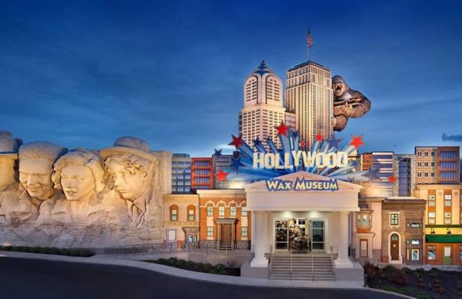 Hollywood Wax Museum Pigeon Forge: Complete Visitor Guide