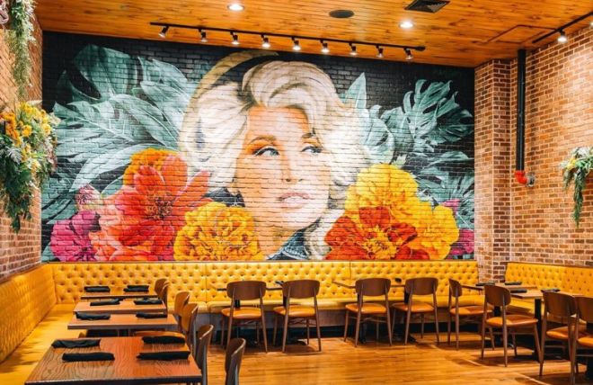 Top 4 Pigeon Forge Restaurants that WOW