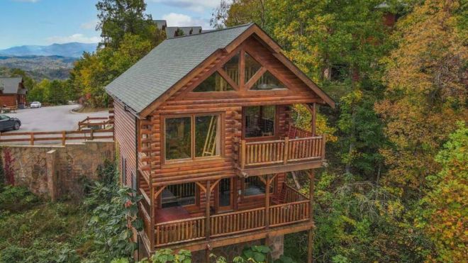 Reclaim Your Peace of Mind with Colonial Properties' Vacation Rental Management