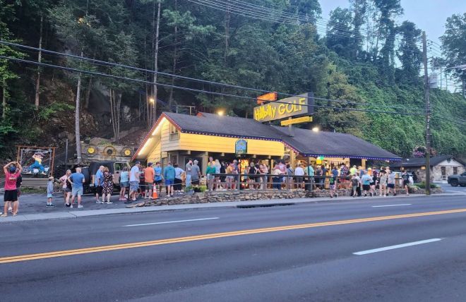 Best Mini Golf Courses in Gatlinburg, TN