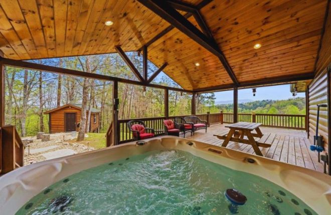 Gatlinburg Cabin for Valentine's Day: 7 Reasons to Book One