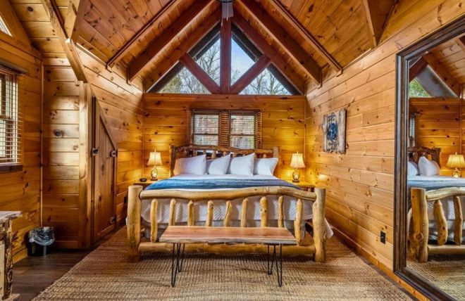 8 Reasons to Rent a Romantic Gatlinburg Cabin